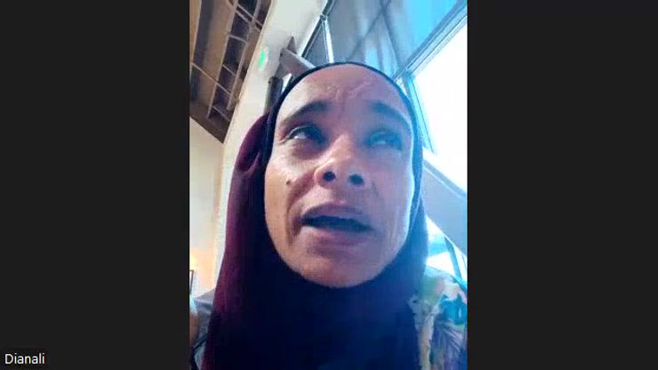 video1296220565